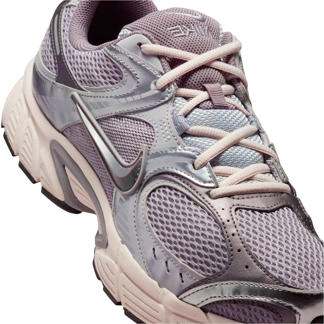 V5 RNR Sneakers