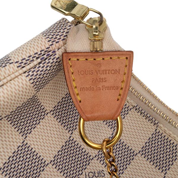 Louis Vuitton Pochette Accessoires