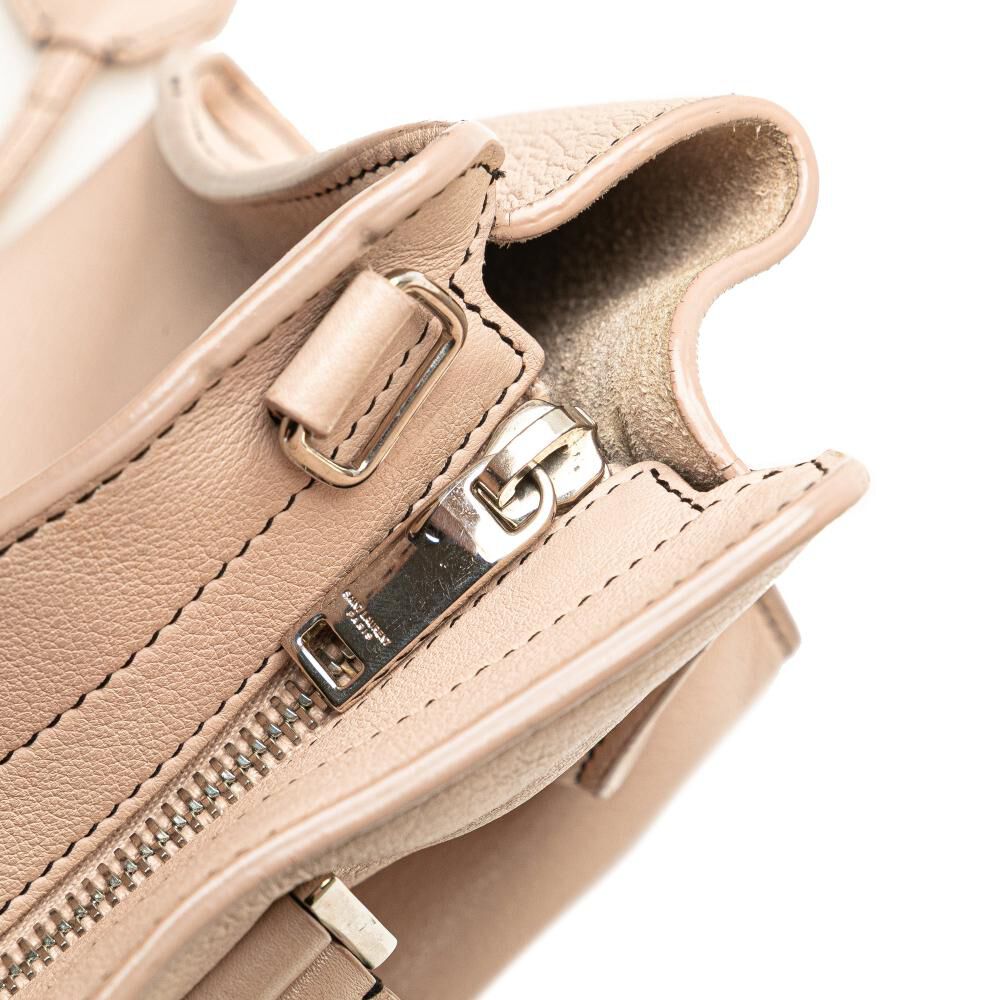 Yves Saint Laurent Handbag