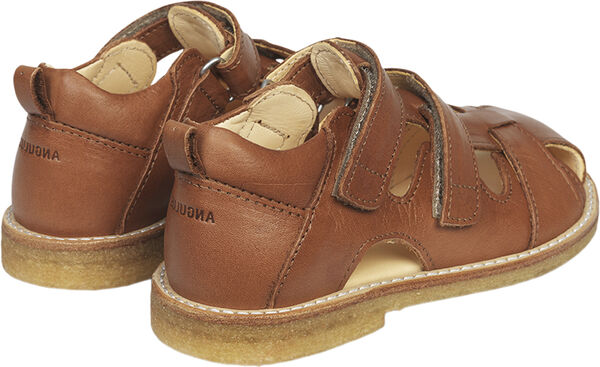 Sandal med velcro lukning