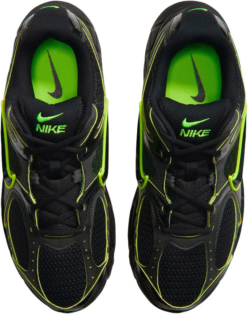 V5 RNR Sneakers