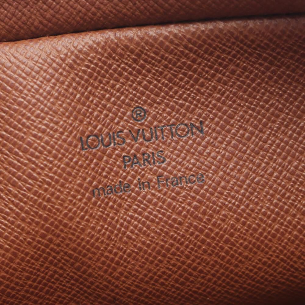 Louis Vuitton Shoulder Bags