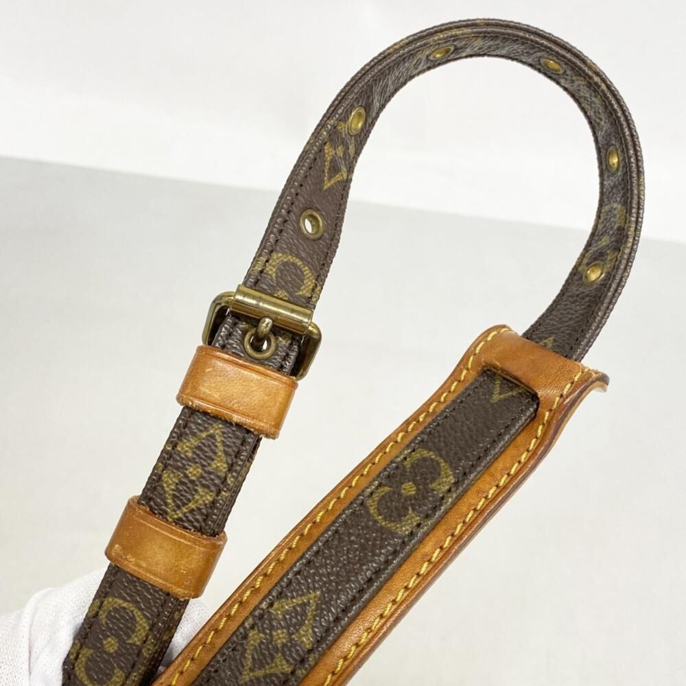 Louis Vuitton Shoulder Bags