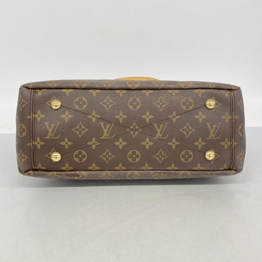 Louis Vuitton Pallas