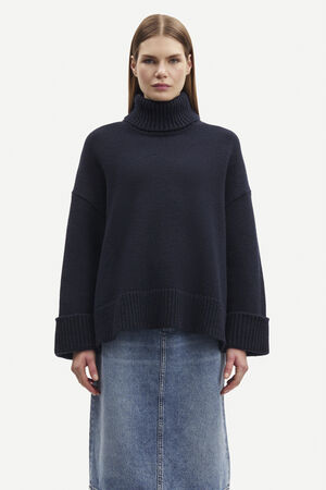 Sakeiku turtleneck 11250