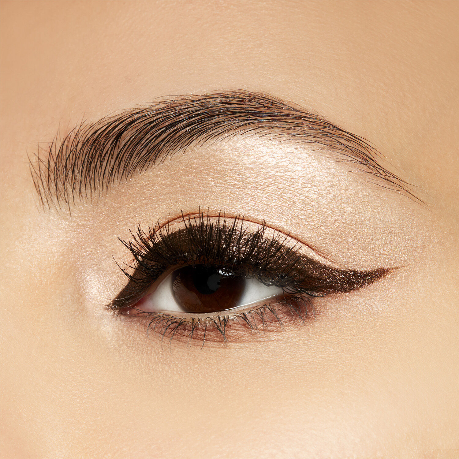 Extra Dimension Single Eye Shadow