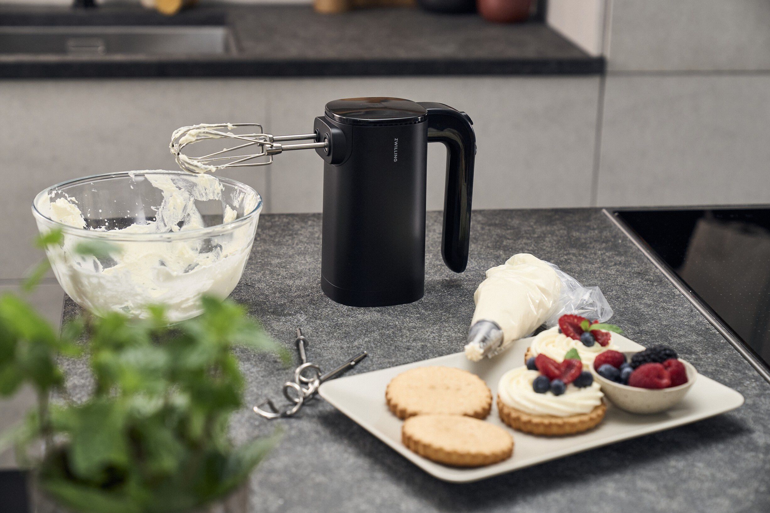 XTEND Starts&aelig;t til batteridrevet h&aring;ndmixer, Starter set with