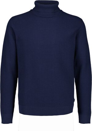Structure roll-neck knit