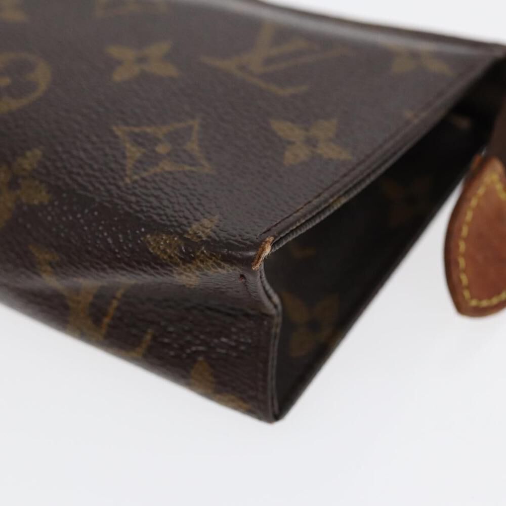 Louis Vuitton Poche Toilette