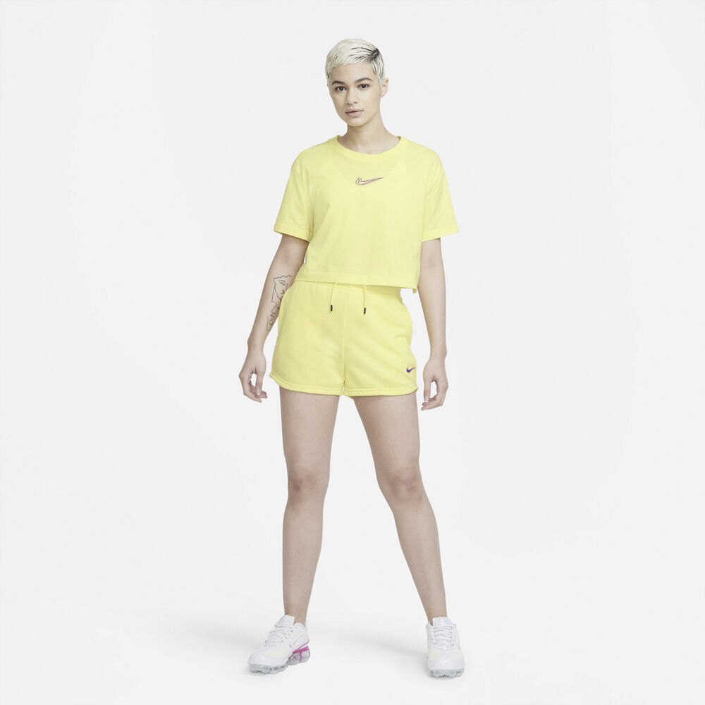 Sportswear Essential Shorts