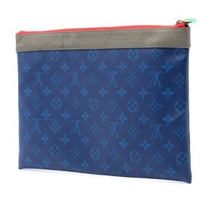 Louis Vuitton Clutch