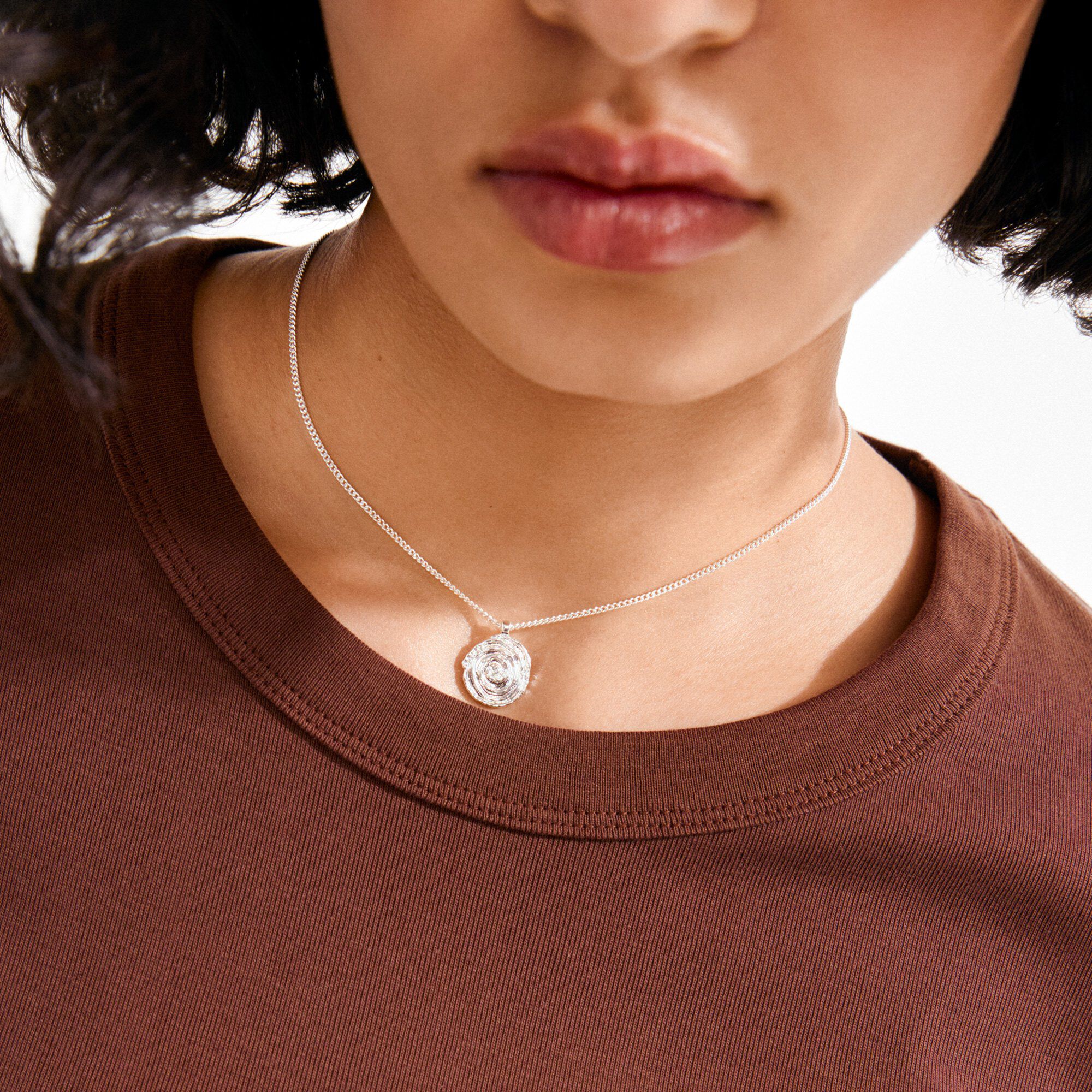 AIR halsk&aelig;de s&oslash;lvbelagt