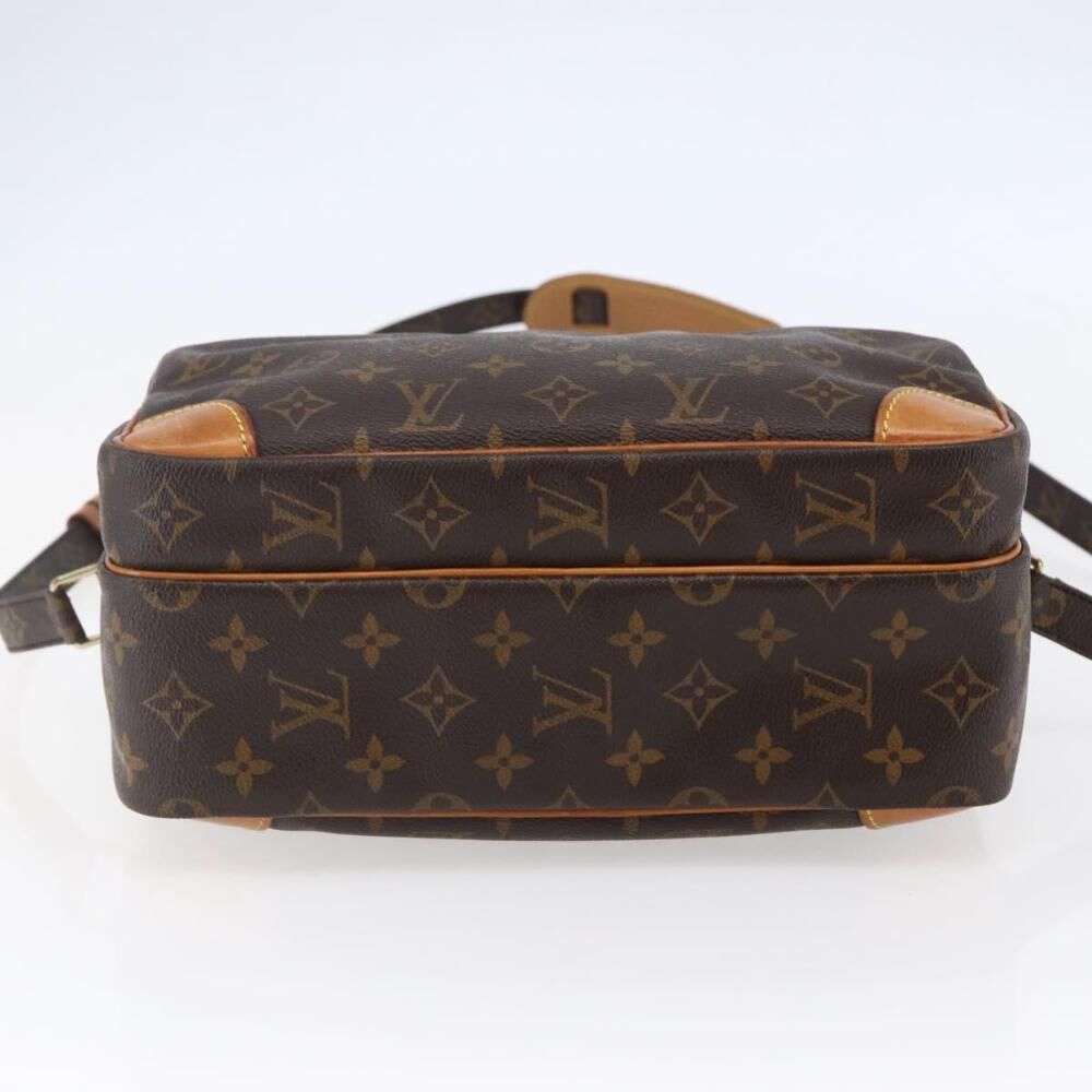 Louis Vuitton Shoulder Bags