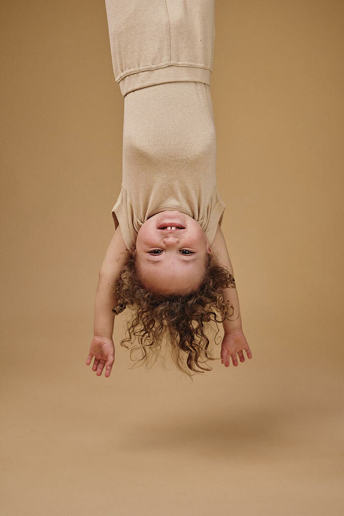 Hazel Body Kort&aelig;rmet - Plantefarvet