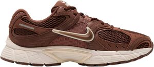 V5 RNR Suede 2 Sneakers