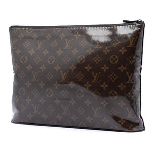 Louis Vuitton Clutch