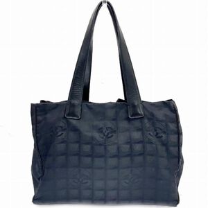 Chanel Travel Line