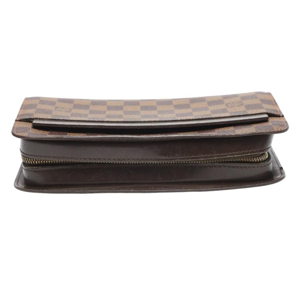 Louis Vuitton Clutch