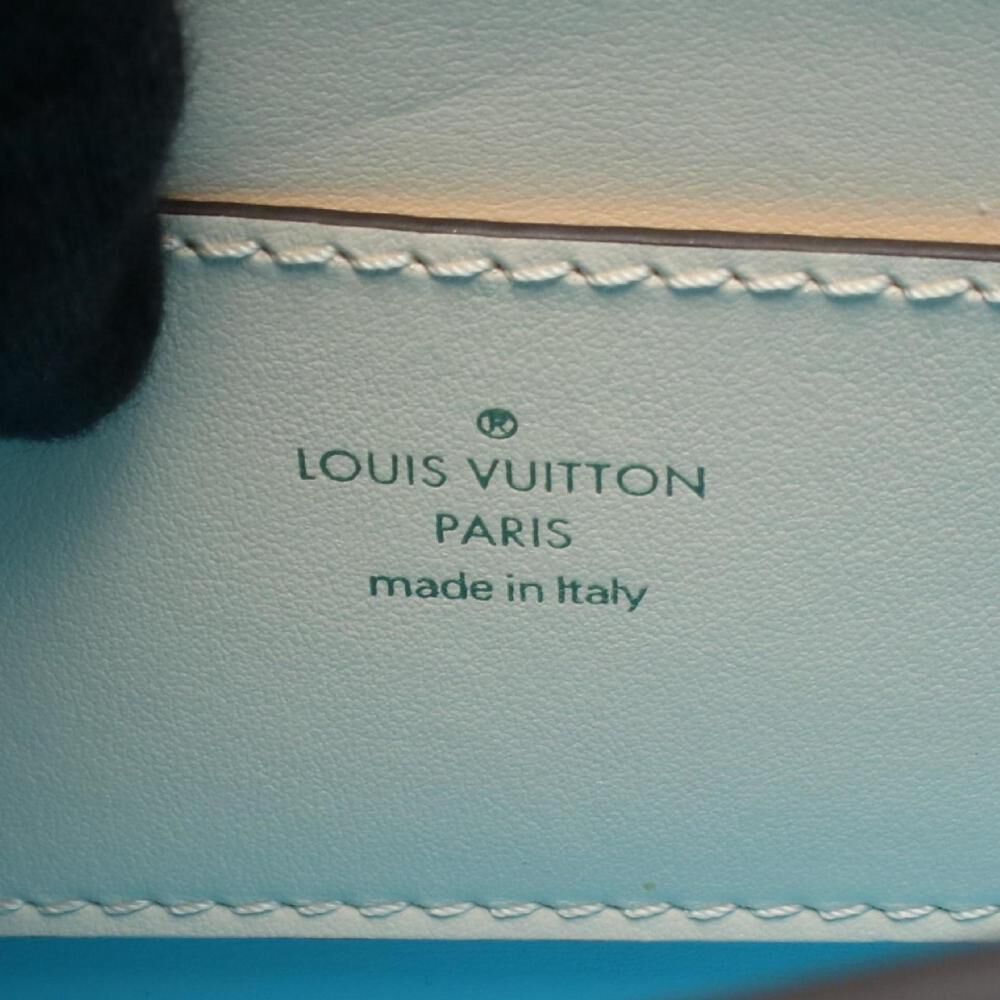 Louis Vuitton Shoulder Bags