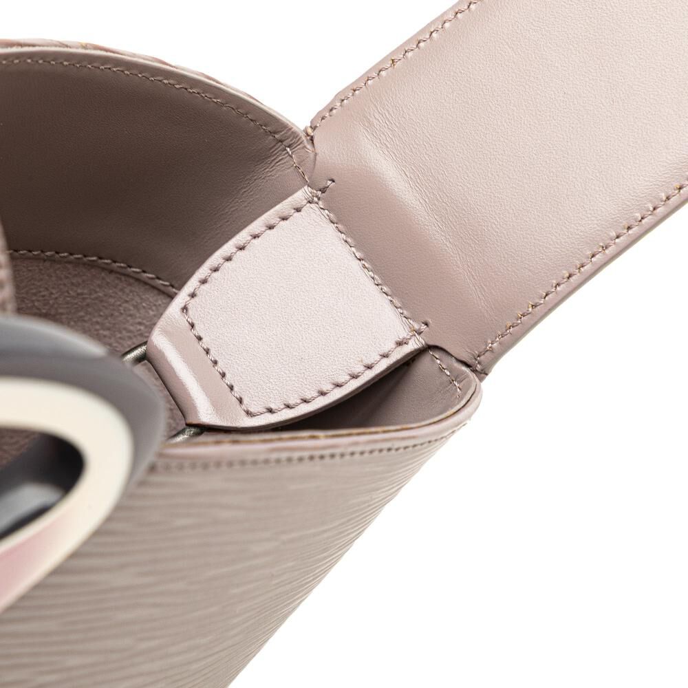 Louis Vuitton Reverie