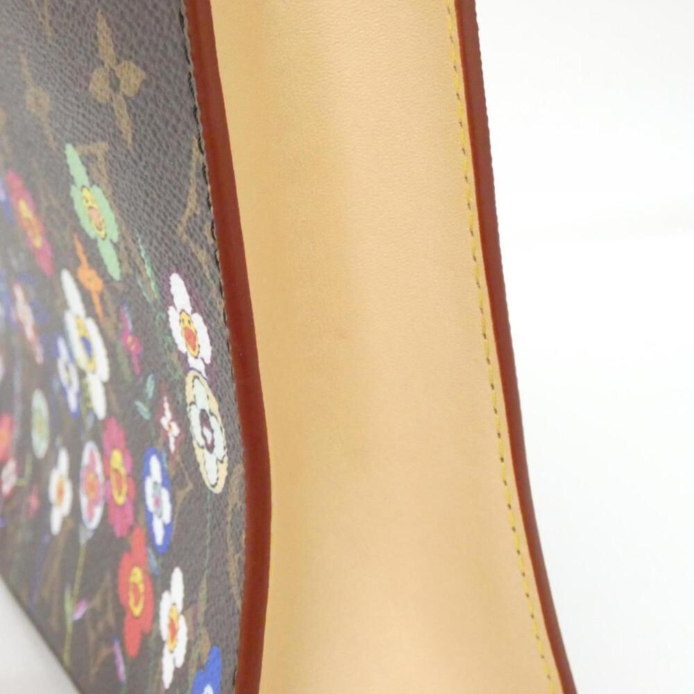 Louis Vuitton Pouch