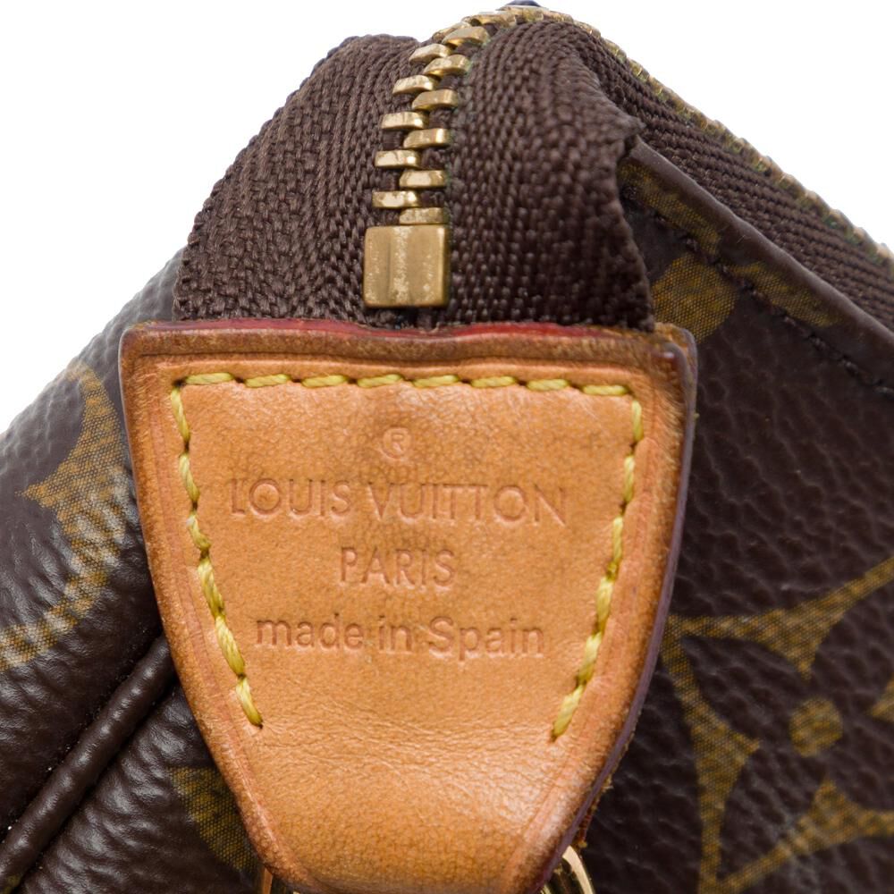 Louis Vuitton Pochette Accessoires