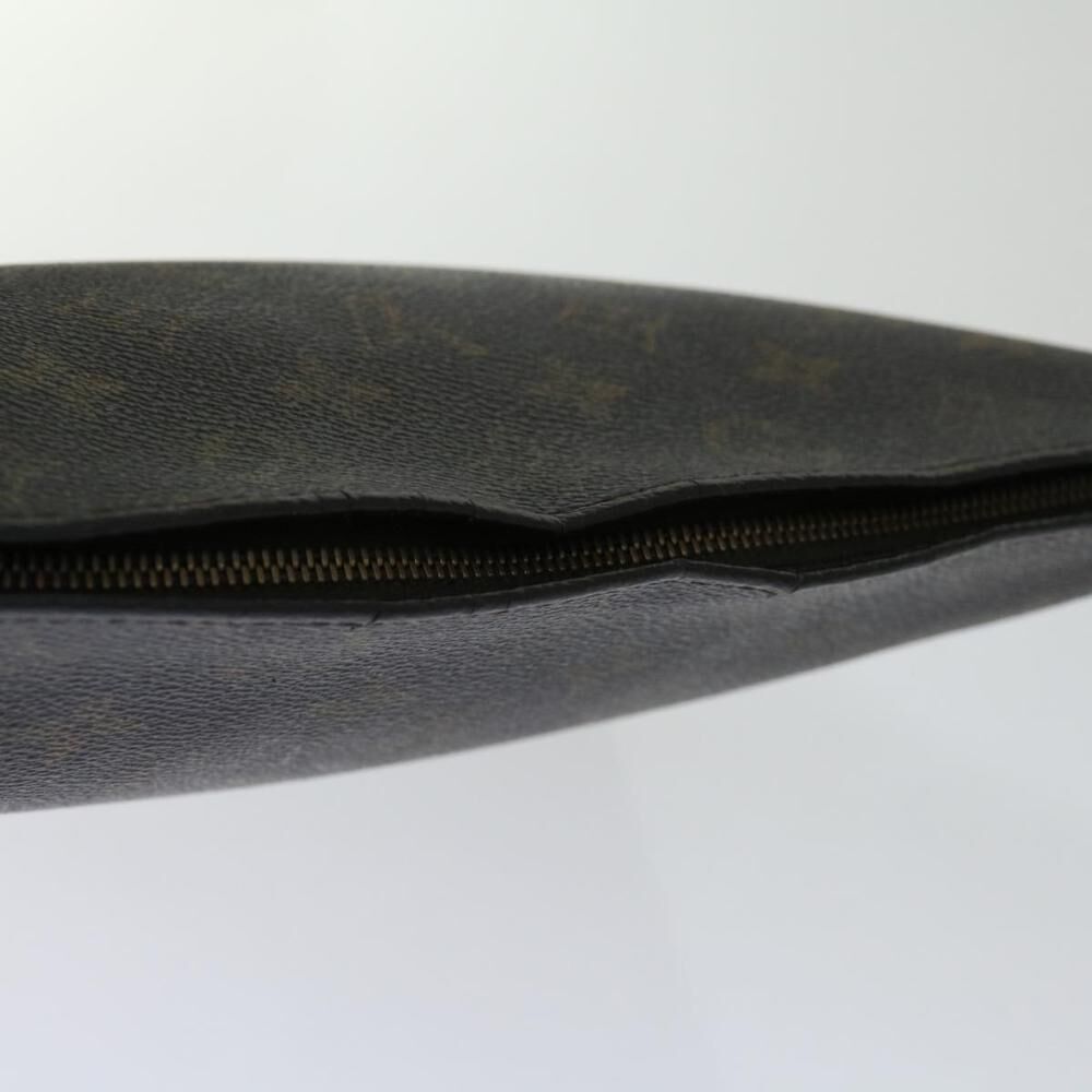 Louis Vuitton Poche Toilette