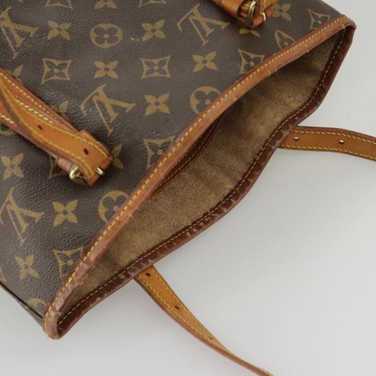 Louis Vuitton Shoulder Bags