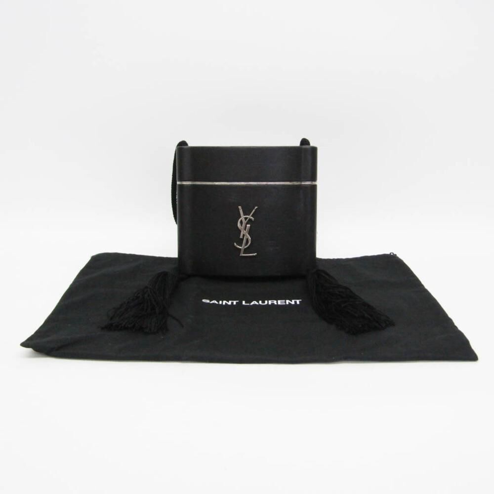 Yves Saint Laurent Shoulder Bag