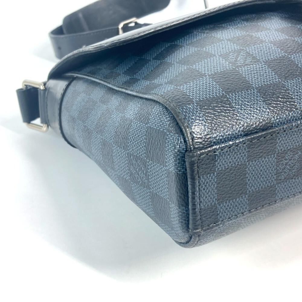 Louis Vuitton Messenger