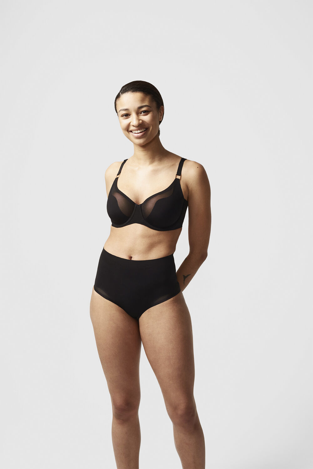 Pure Light Covering molded bra