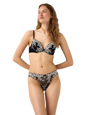 Thong with a regular waist and lace