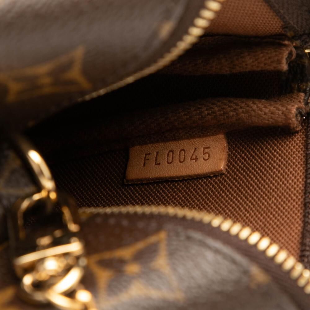 Louis Vuitton Pochette Accessoires