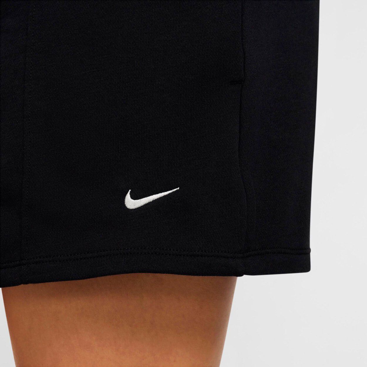 SPORTSWEAR CHILL TERRY SHORTS