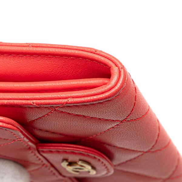 Chanel Wallet On Chain