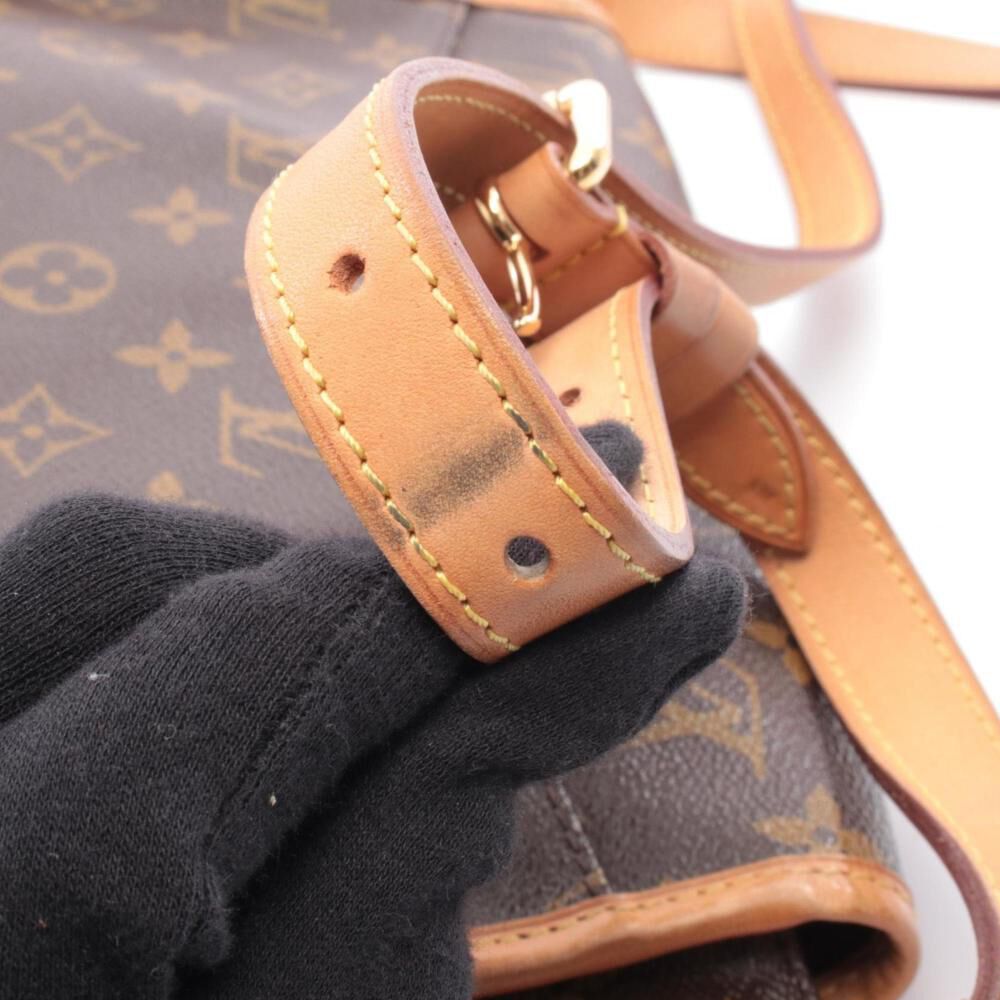 Louis Vuitton Menilmontant