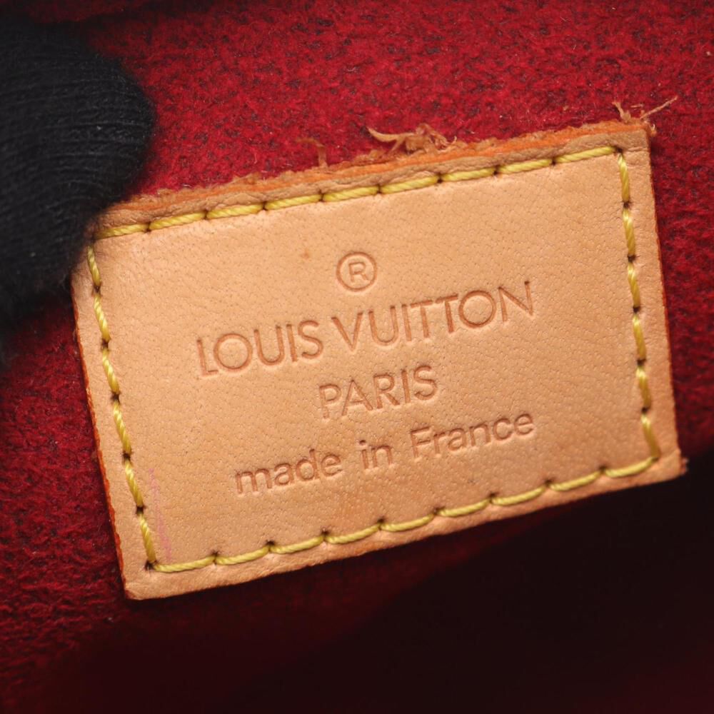Louis Vuitton Shoulder Bags