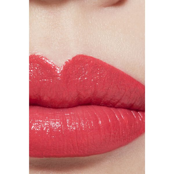 Luminous Intense Lip Colour
