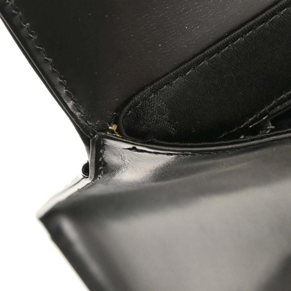 Yves Saint Laurent Handbag