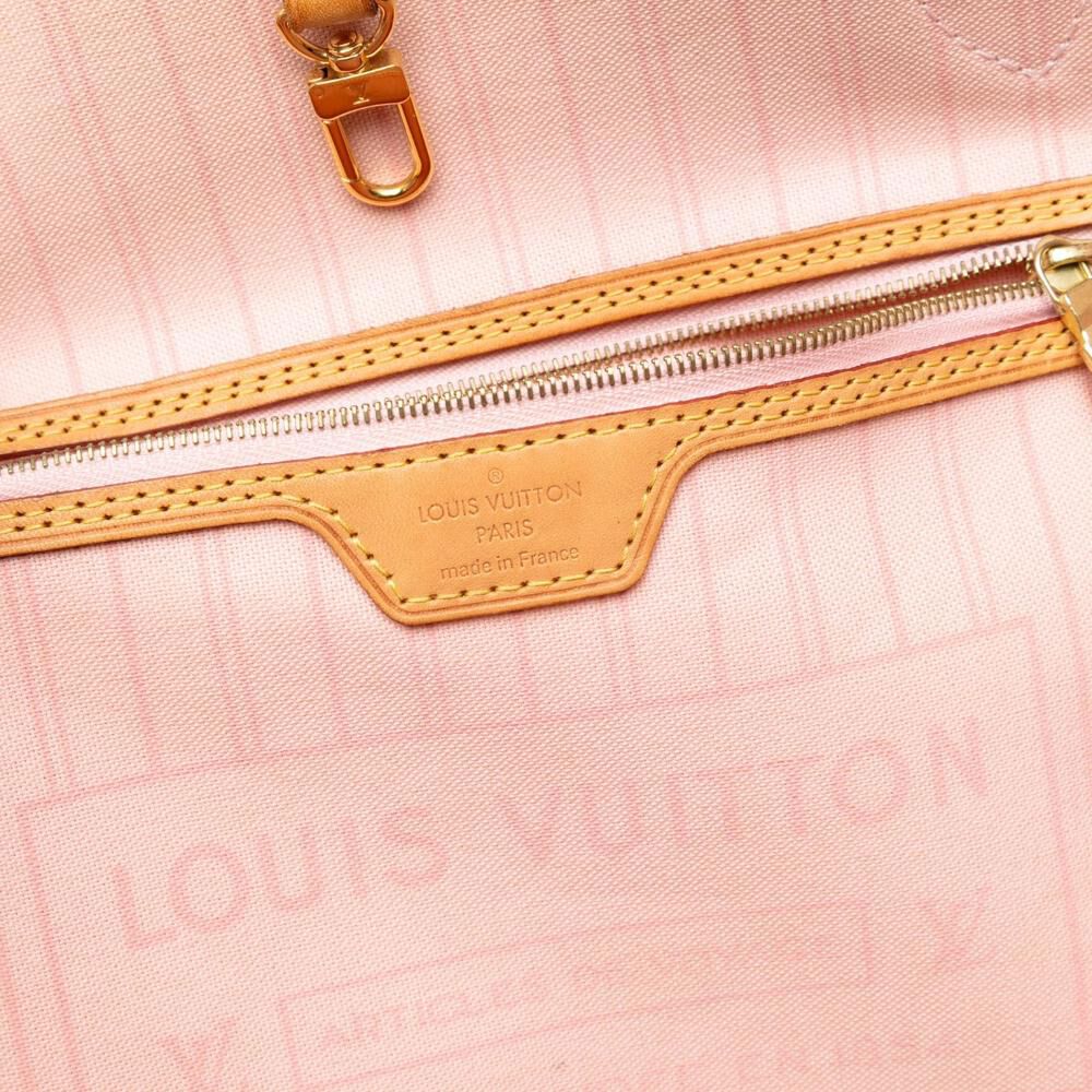 Louis Vuitton Neverfull