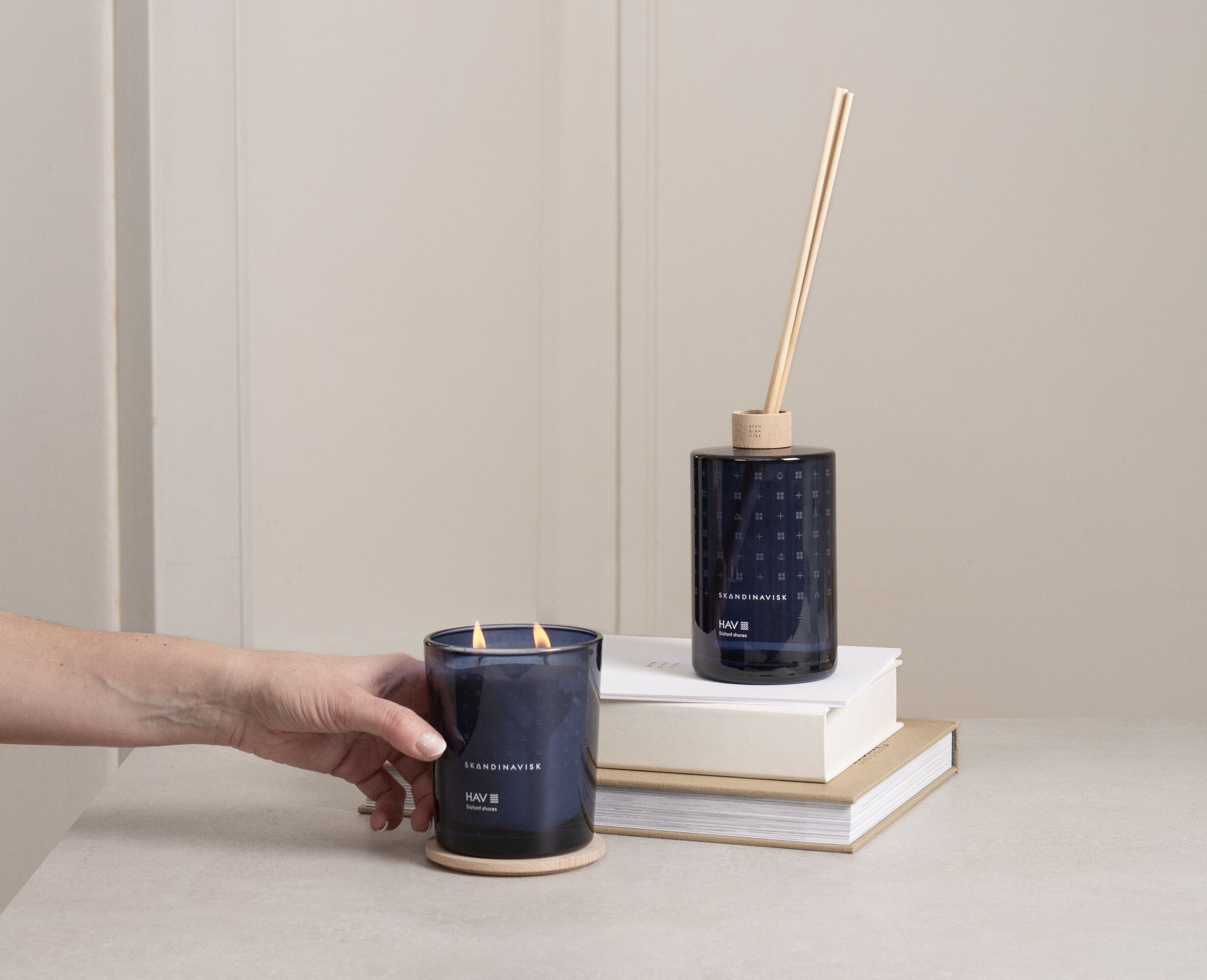 HAV 2 wick Scented Candle 350g