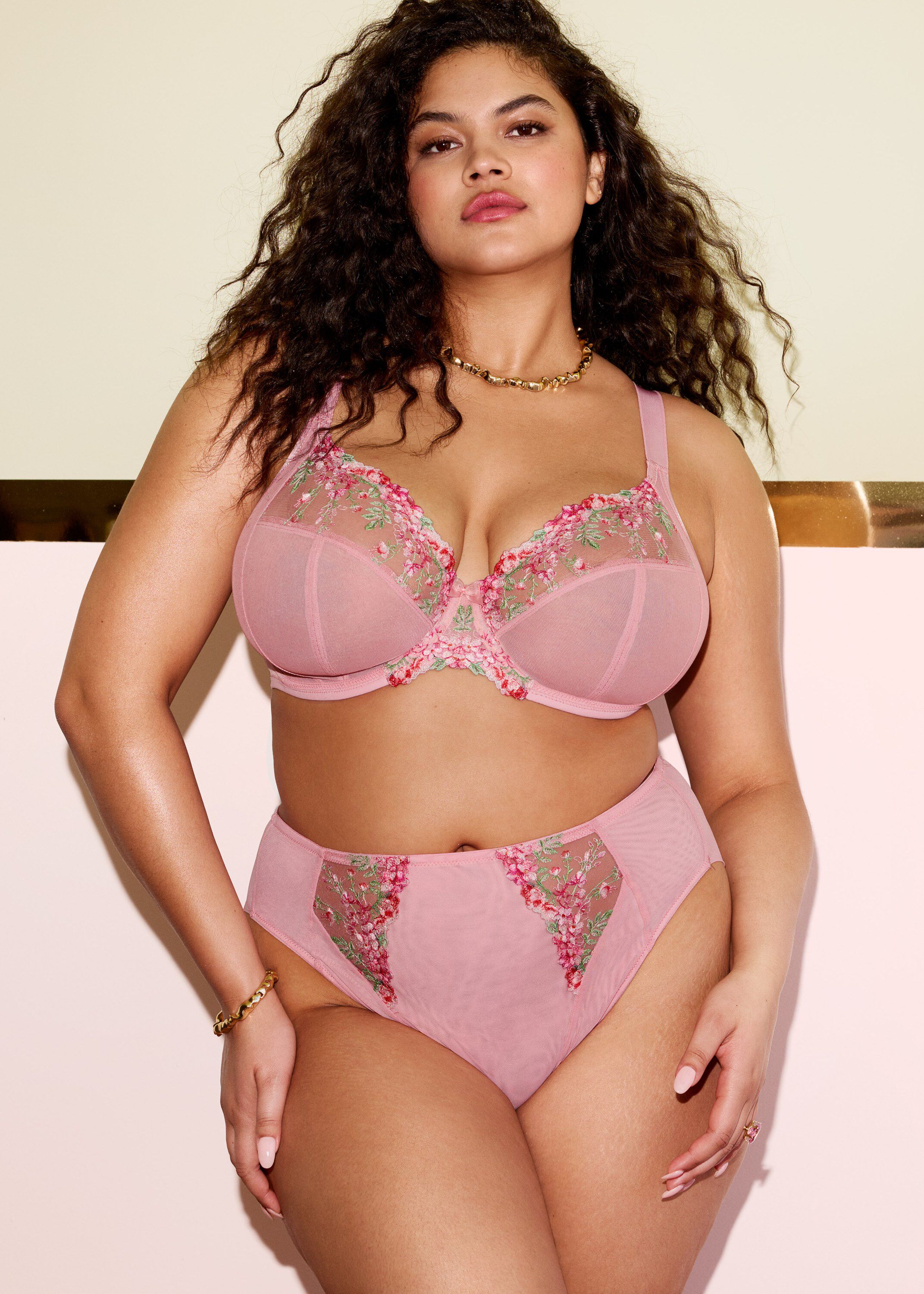 AERITH UW PLUNGE BRA