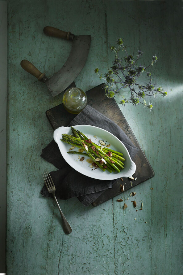 Oval serveringstallerken 28 cm. - nr. 10