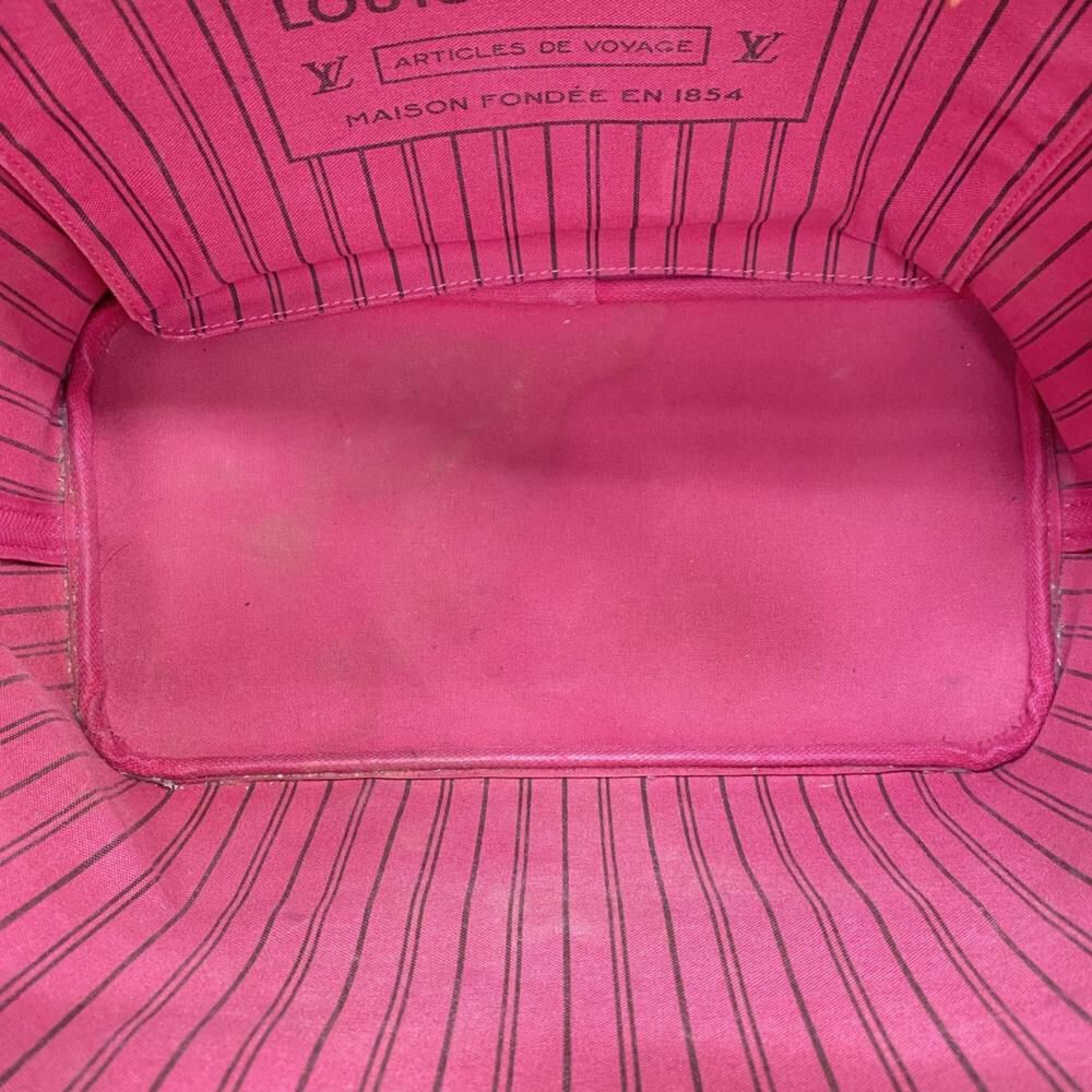 Louis Vuitton Neverfull