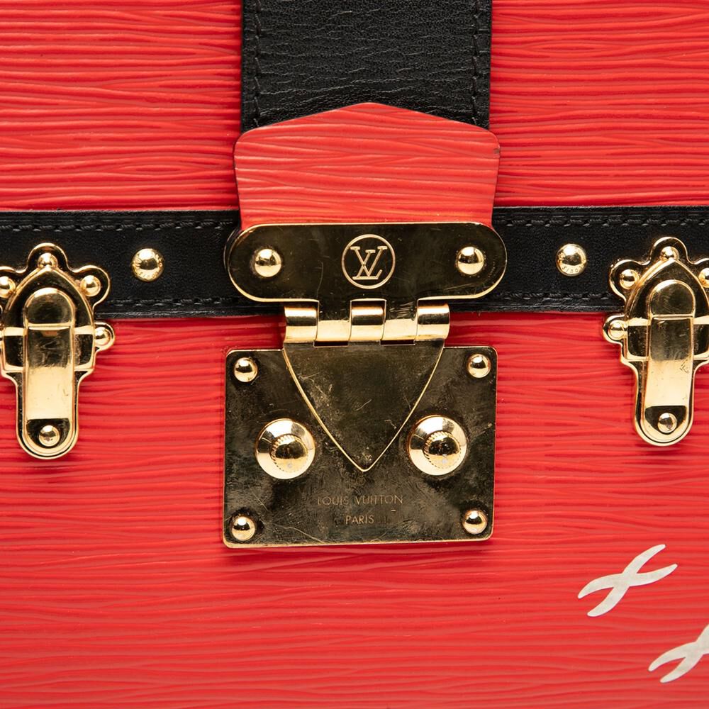 Louis Vuitton Clutch