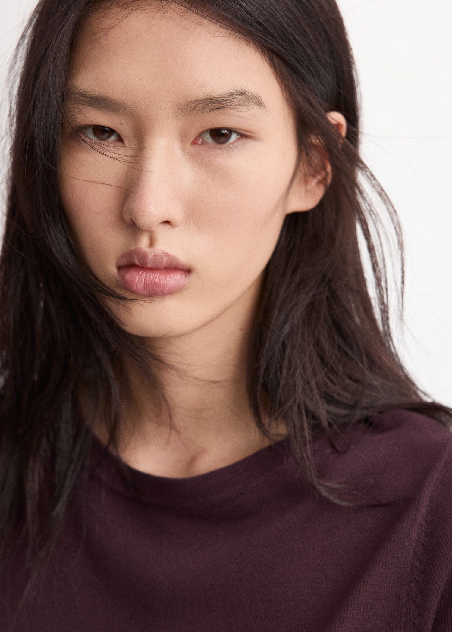 Short-sleeved knitted sweater