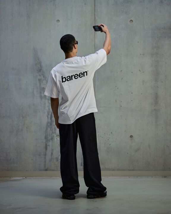 Box fit T-shirt Logo