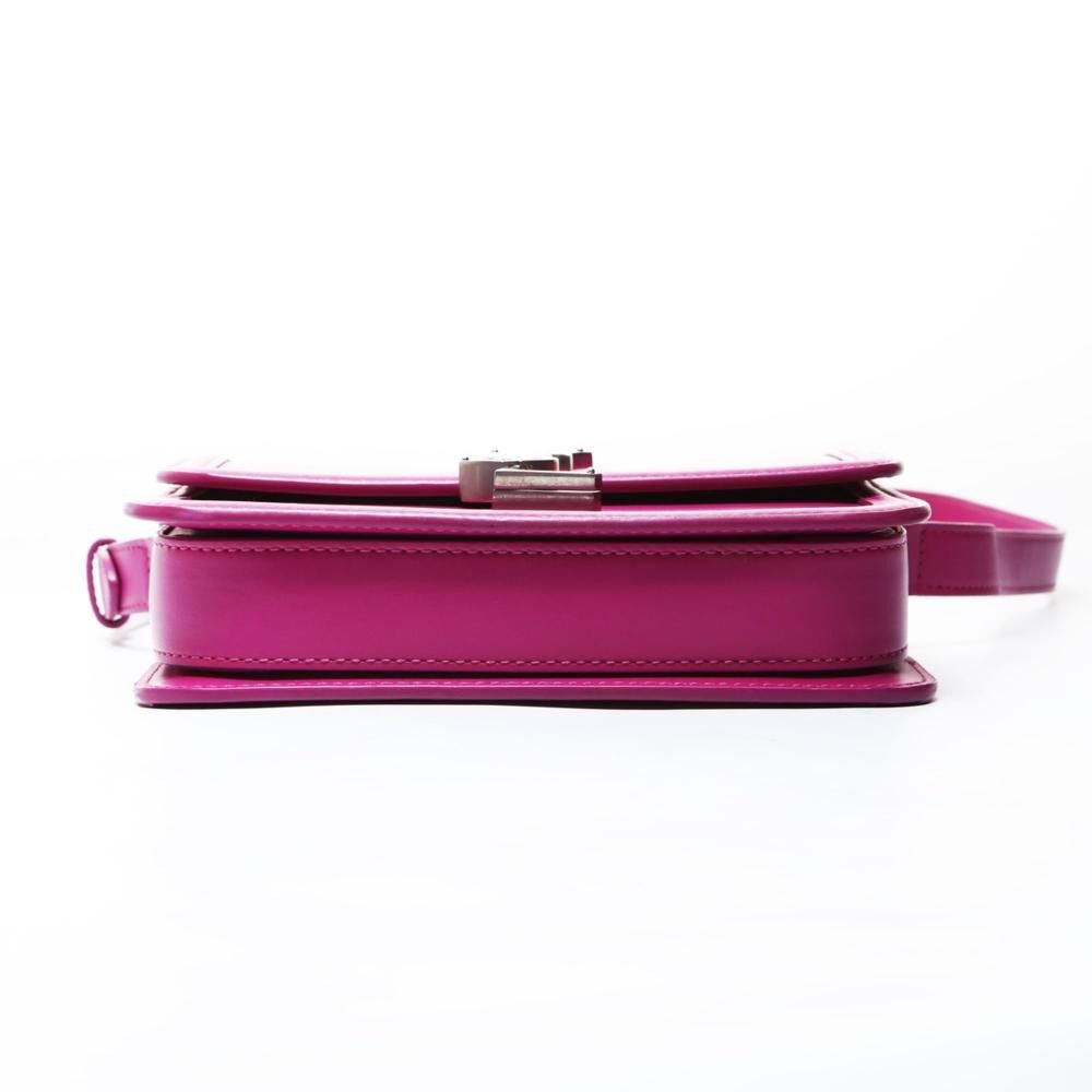 Yves Saint Laurent Shoulder Bag