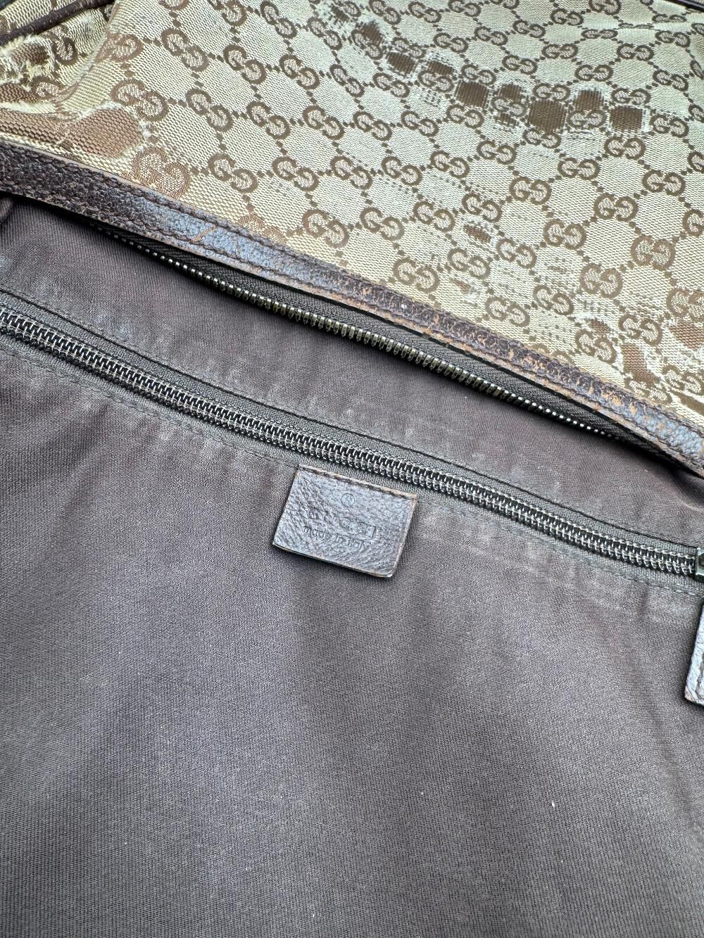 Gucci Shoulder Bag
