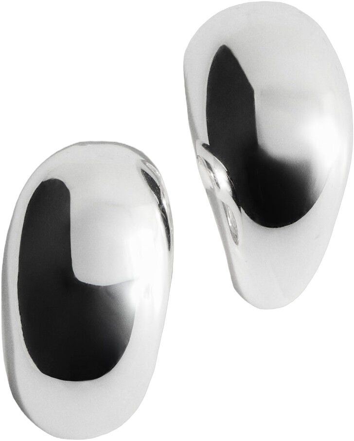 Volume hoop earrings